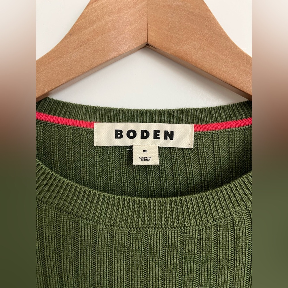 Boden Olive Green Ribbed 100% Merino Wool Sweater Women XS Crewneck Capsule - Picture 2 of 7